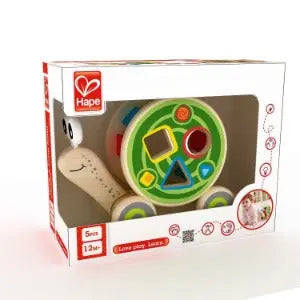 Close-up of shape sorter snail shell – Hape E0349 Kenya