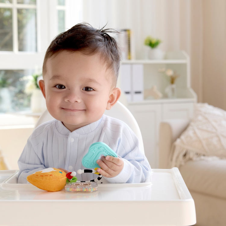 Educational ABC toy supporting speech and fine motor skills